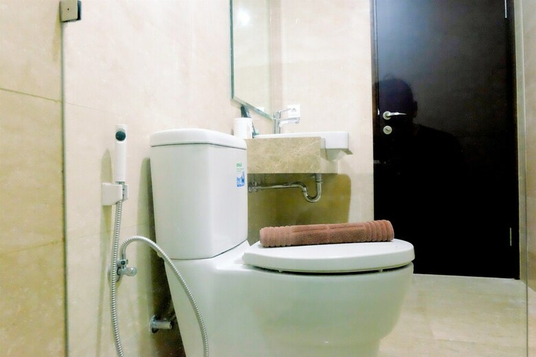 Best Location 2br Menteng Park Apartment