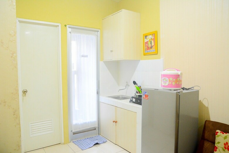 Comfy 2br Green Bay Pluit Apartment