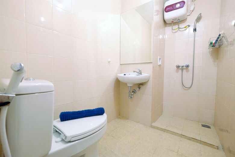 Comfy 2br Gading Greenhill Apartment