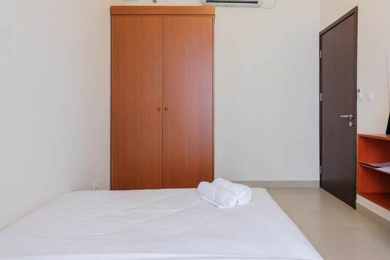 Clean 1br Saveria Apartment