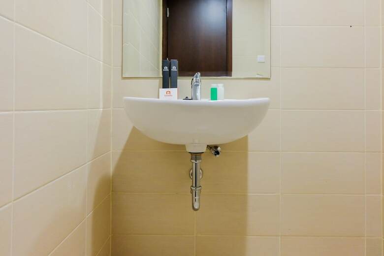 Clean 1br Saveria Apartment