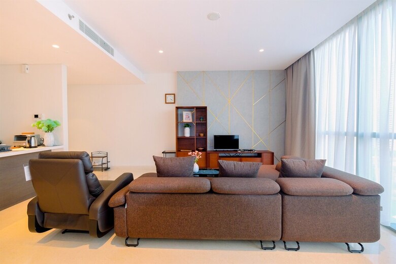 Classy 2br Casa Domaine Apartment With Maid Room