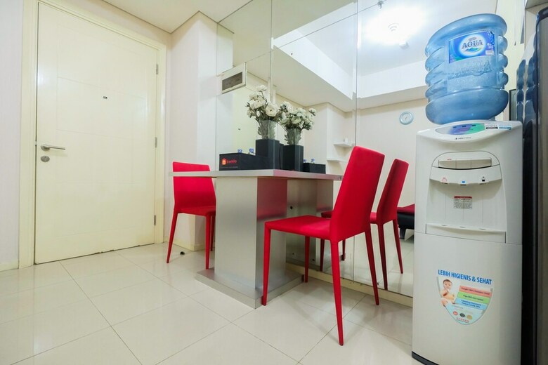 Comfy 1br Apartment At Cosmo Terrace