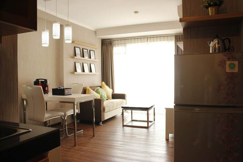 Classic 2br Apartment At Gateway Pasteur Near Exit Toll