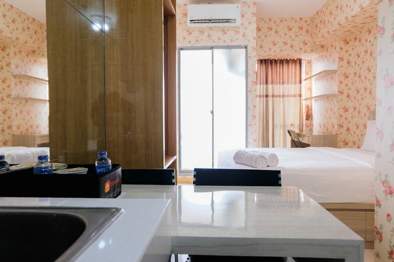 Exclusive Studio Apartment At M-town Residence