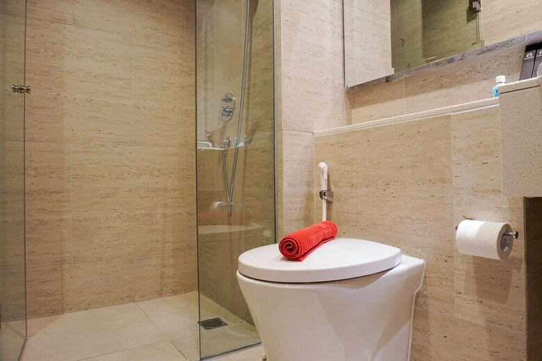 Cozy Studio Apartment At Taman Anggrek Residence