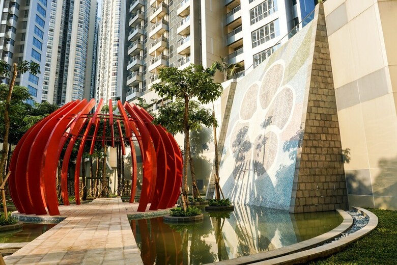 Cozy Studio Apartment At Taman Anggrek Residence