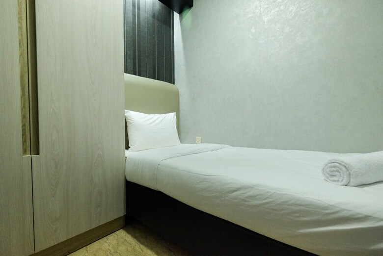 Elegant 2br Menteng Park Apartment