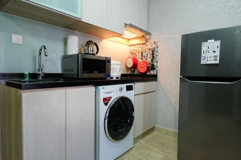 Elegant 2br Menteng Park Apartment