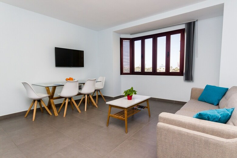 Exclusive Beach Apartment