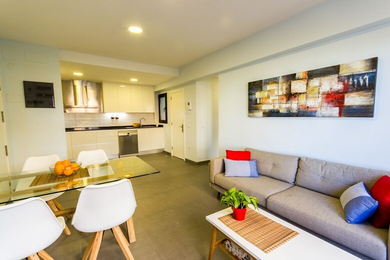 Luxury Beach Apartment