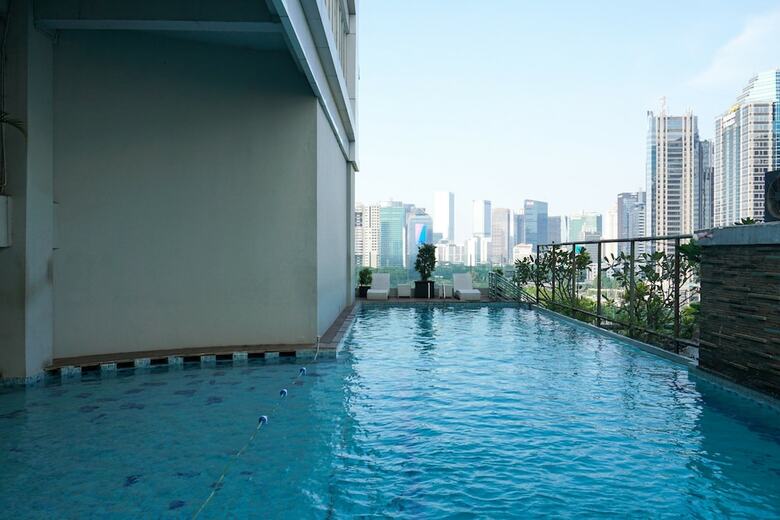 Luxurious 3br Apartment At Fx Residence Sudirman