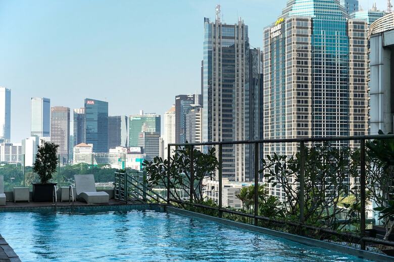 Luxurious 3br Apartment At Fx Residence Sudirman