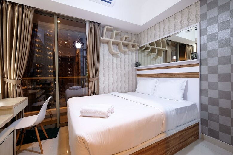 Luxurious Studio Taman Anggrek Residence Apartment In Strategic Area