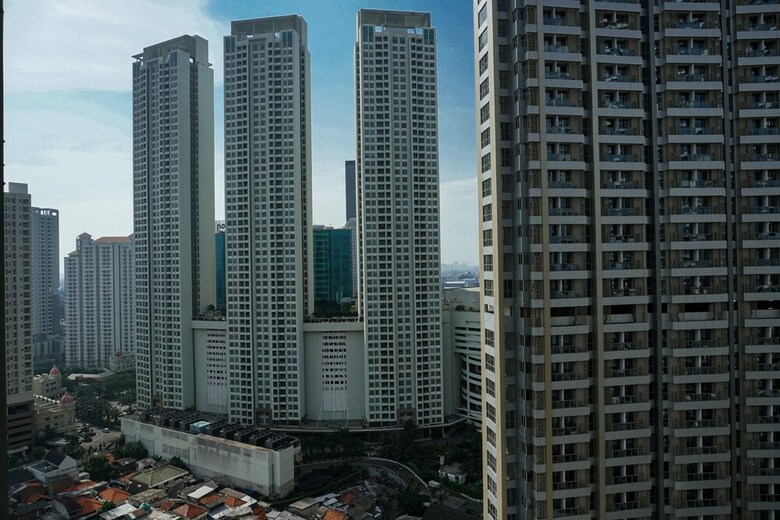 Luxurious Studio Taman Anggrek Residence Apartment In Strategic Area