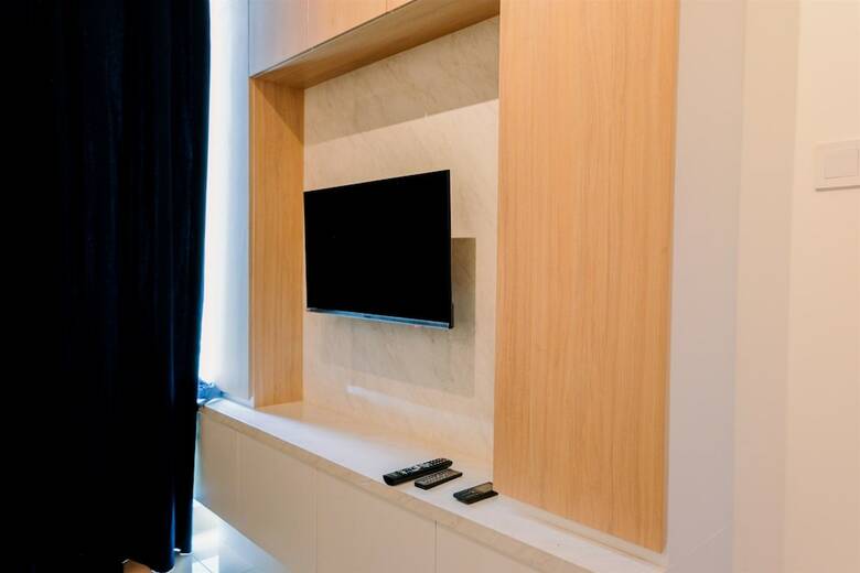 Luxury 1br Tree Park Apartment Bsd