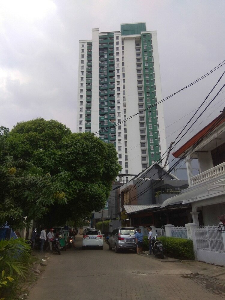 Homey Studio Apartment @ Salemba Residence