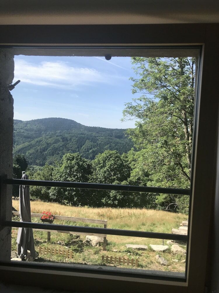 Hotel La Source D'en Haut