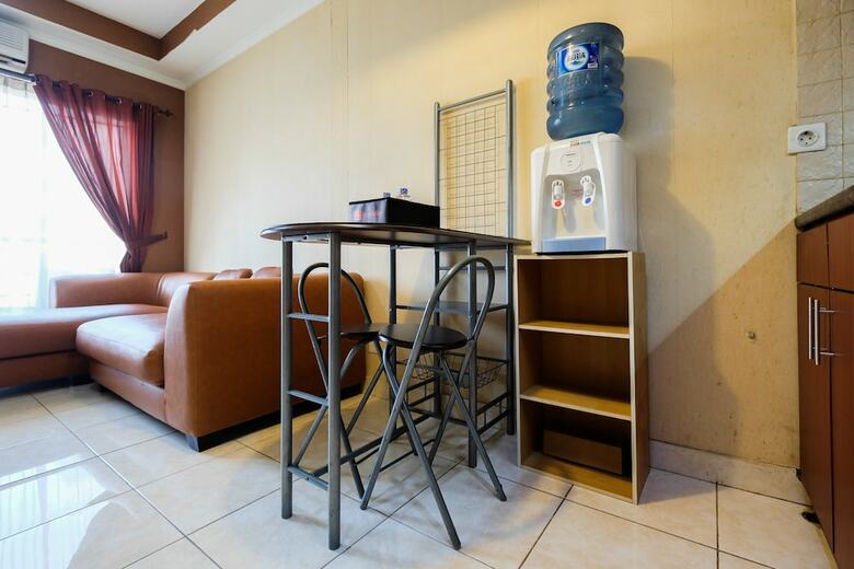 Modern 2br At City Home Apartment With Sofa Bed Near Moi