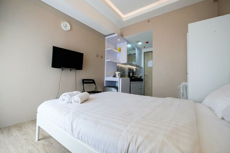 Modern Studio Akasa Pure Living Bsd Apartment