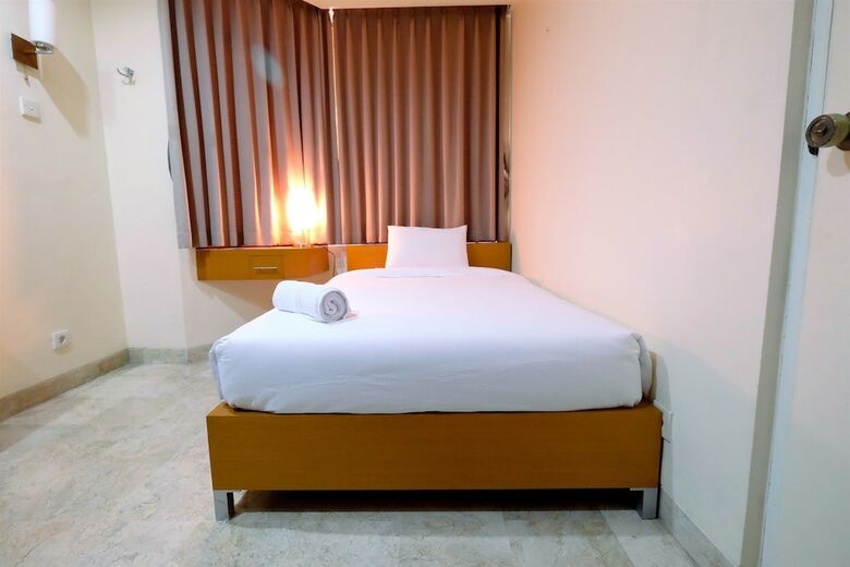 Modern Contemporer 2br Beverly Tower Apartment