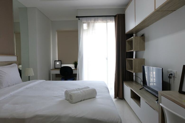 New Studio Apartment At Springwood Residence