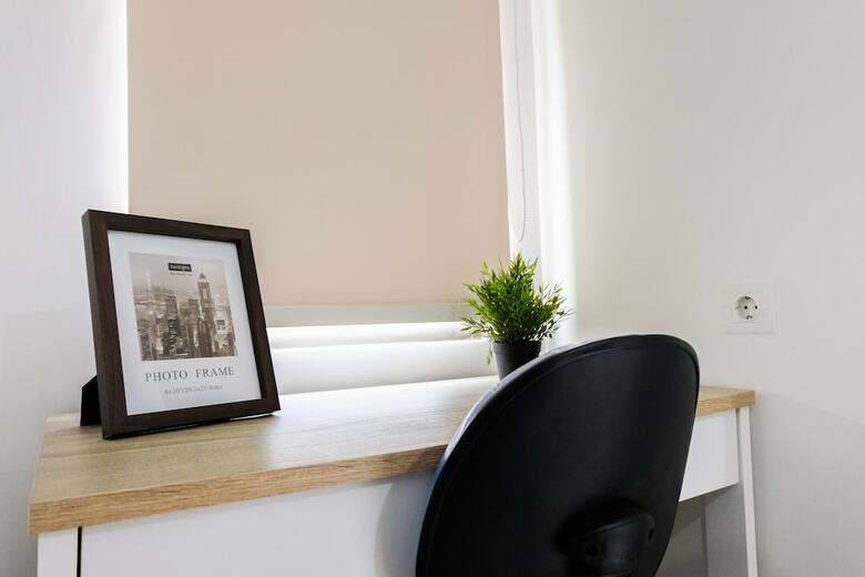 New Studio Apartment At Springwood Residence