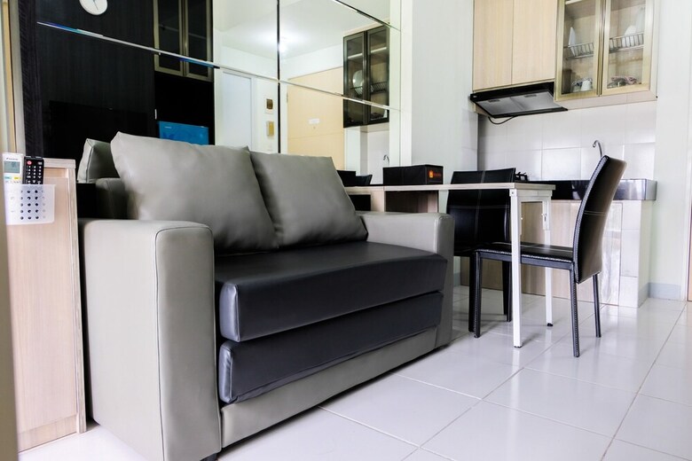 Modern Luxurious 2br Ayodhya Apartment