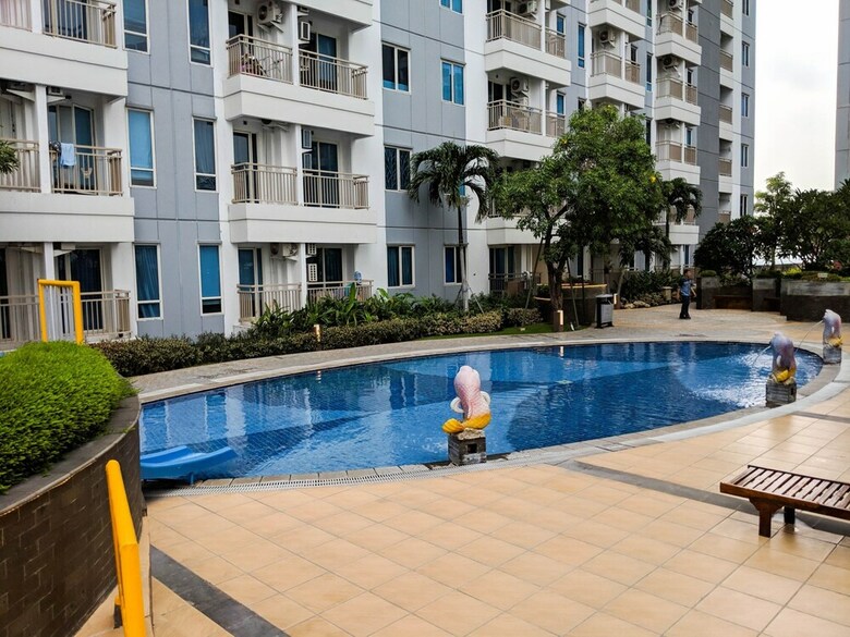 Studio Apartment Connected To Mall At Supermall Mansion