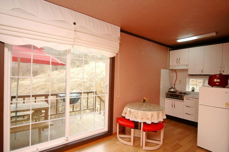 Starlight Hill Pension