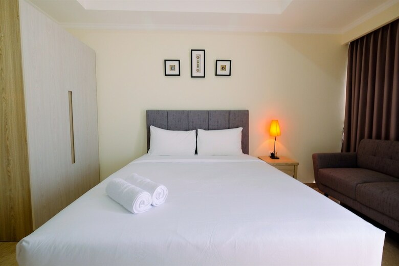 Simply Studio Menteng Park Apartment