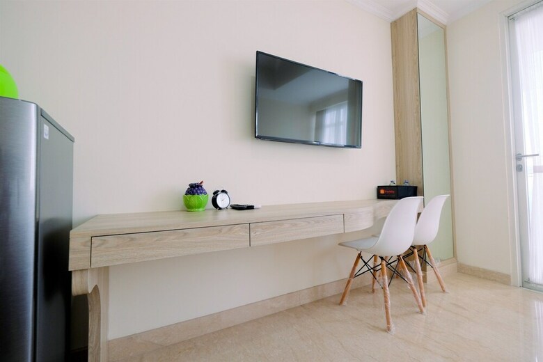 Nice Studio Menteng Park Apartment