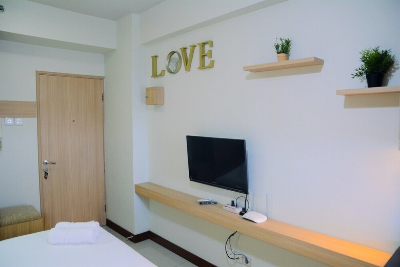 New Studio Gading Nias Grand Emerald Apartment