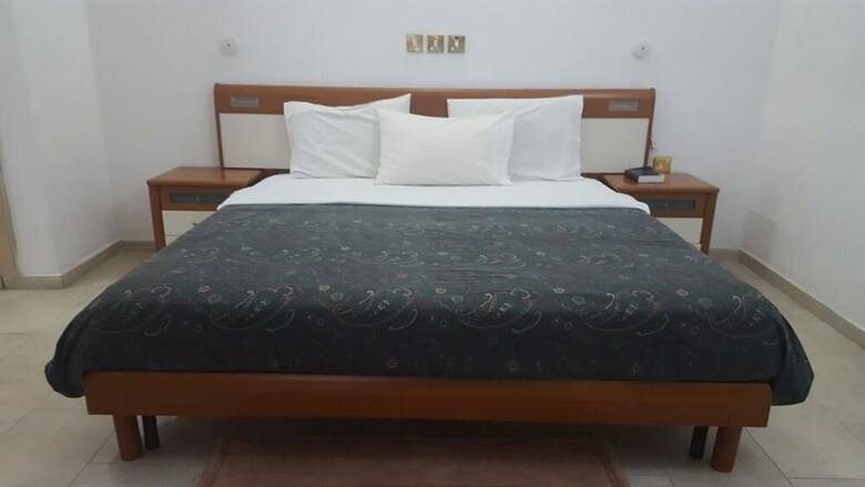 Bougainvillea Hotel