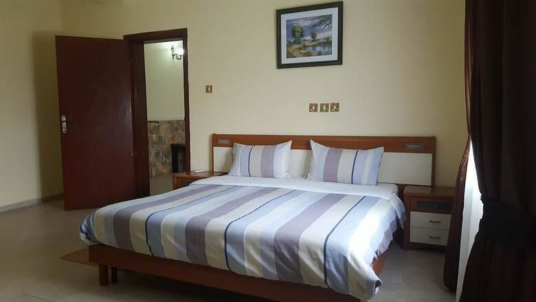 Bougainvillea Hotel