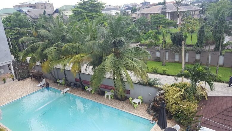 Bougainvillea Hotel