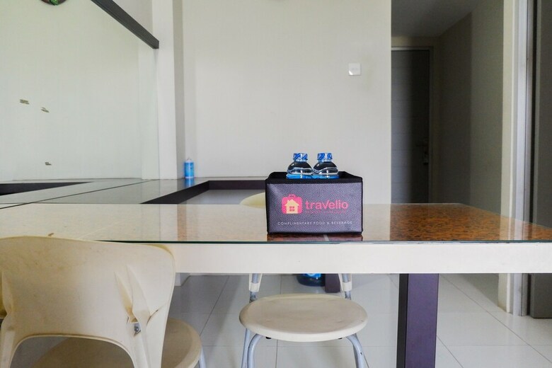 Pool View 2br At Dian Regency Apartment