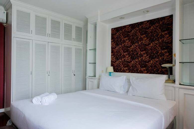 Spacious 2br Park Royale Apartment