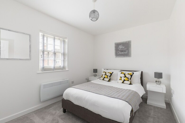2 Bedroom Town Centre Apartment