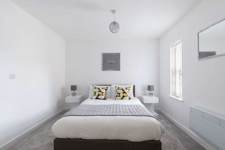 2 Bedroom Town Centre Apartment