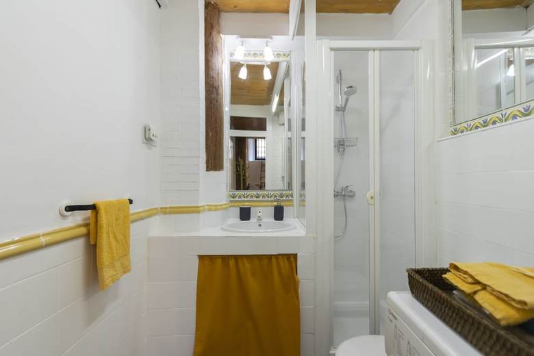 Dobo Homes Redondilla Apartment