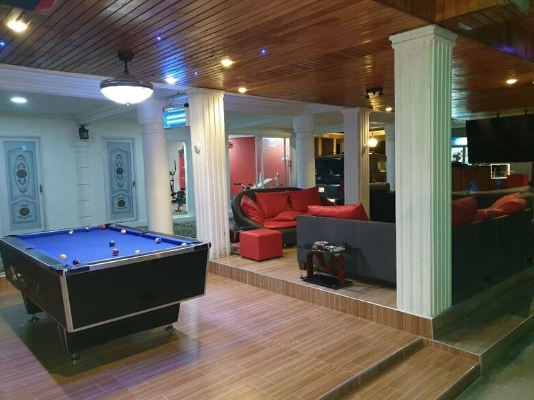 Hotel Royal Heritage Residence