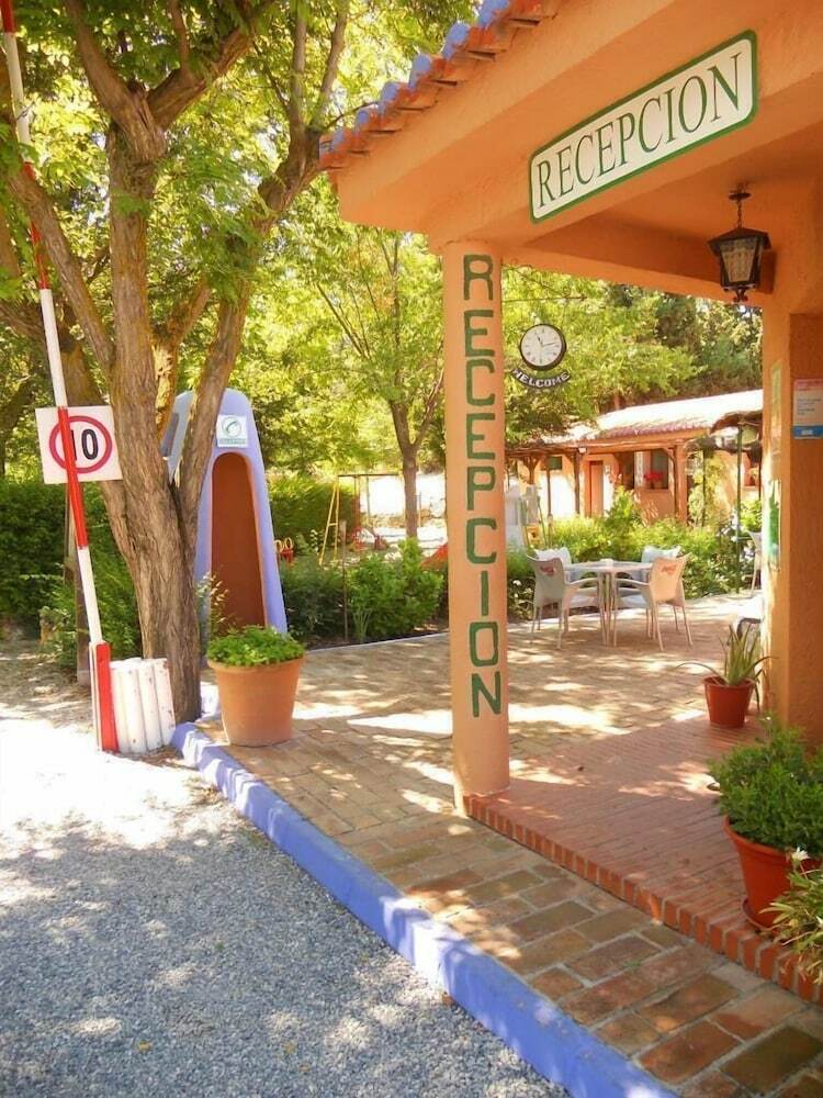 Camping & Bungalows Suspiro Del Moro