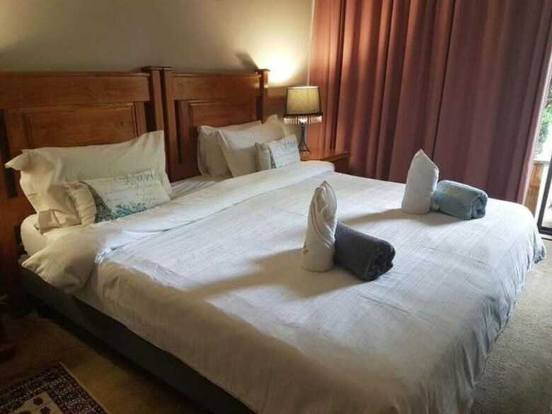Hotel Woodpecker Guesthouse