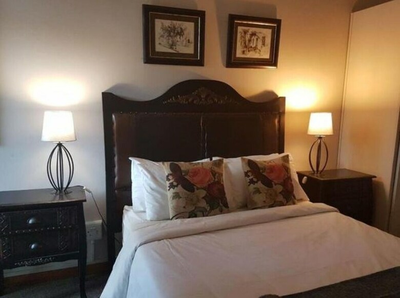 Hotel Woodpecker Guesthouse