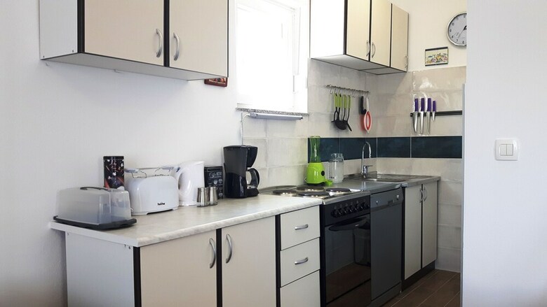 Hotel Apartments And Rooms Danijel