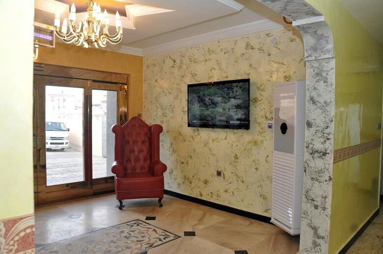 Hotel Mozida Suites