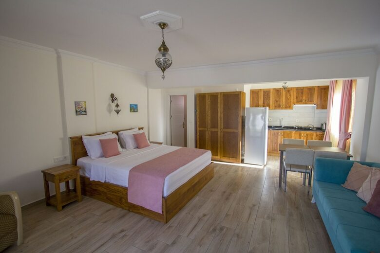 Infinity Lilly Apartments