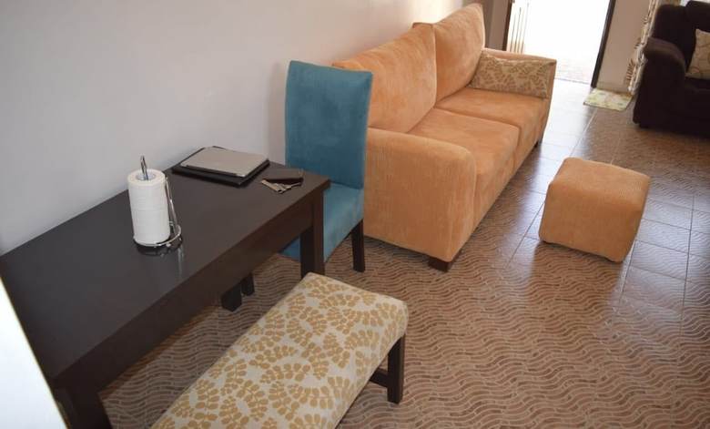 Hotel Serene Home