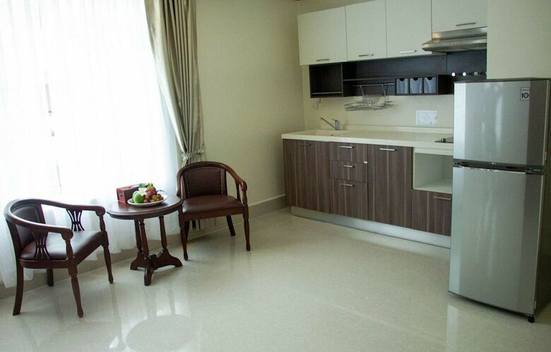 Pursat Riverside Hotel And Spa